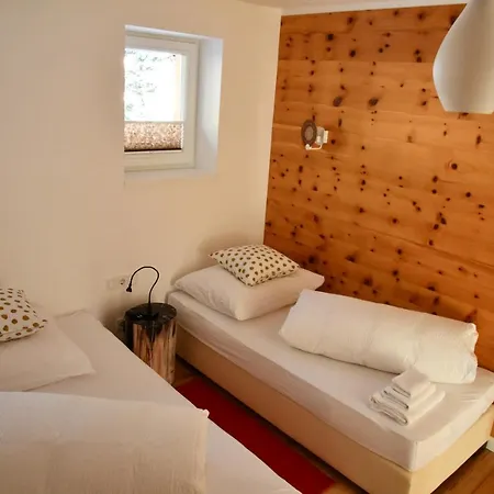 Apartment Edelstein *