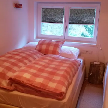 Edelstein Apartament *